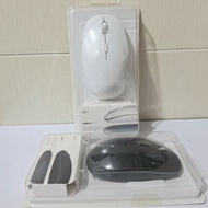 Pout HANDS4 無線充電滑鼠 黑色 香港行貨 | 支援QI充電 | 小巧輕便 - 黑色 白色