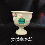 pot piala bunga /pot bunga plastik/pot bunga artificial