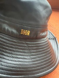 Dior羊皮網紗漁夫帽