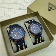 GUESS WATCH COUPLE SET