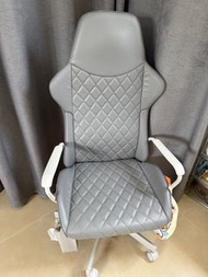 Ikea 灰色電腦椅