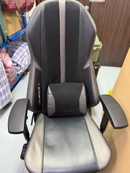 Osim 電競按摩椅