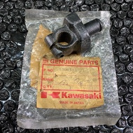 Original Black AR125 Kick Starter ThreadBOSH Nos kawasaki Genuine parts / KGP 13061 - 1101 100% Orig