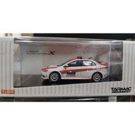 Tarmac Works : Mitsubishi Lancer Evo X - Pikes Peak Safety Car