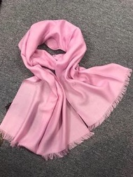 正貨！ 可自取店交收！ 現貨🆕➡️Gucci粉色圍巾