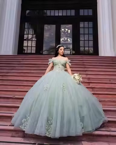 BOMARIS Green Princess Ball Gown Quinceanera Dresses Vestidos De 15 Anos XV Glittering 3D Flower Lac