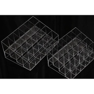 M108 OG020 24 GRID ACRYLIC LIPSTICK ORGANIZER LARGE C4X0