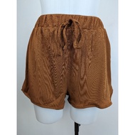 Women medium (w26") shorts