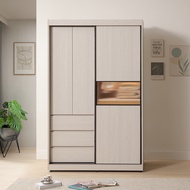 [特價]直人木業-ROLA極簡風白榆木長虹玻璃標準滑門衣櫃121公分