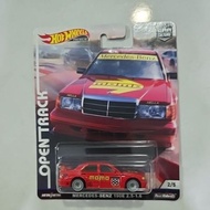 Hotwheels MOMO 88 Mercedes-benz 190E Open track