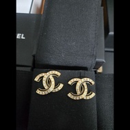 (全新品)Chanel雙色雙C水鑽耳環