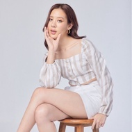 weerin laila biouse เสื้อครอป เสื้อครอปแขนยาว เสื้อตัวสั้น เสื้อแขนพอง เสื้อเข้ารูป