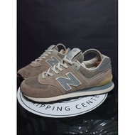 New Balance 574 Classic Shoes