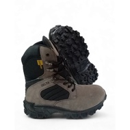 DELTA SAFETY BOOTS 8-INCH HIGH GREY