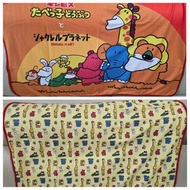 戽斗星球 SHAKUREL PLANET x 愉快動物餅 ANIMAL SHAPED BISCUITS 聯乘 薄身 膝毯 毛毯 毛顫 毯子 2款