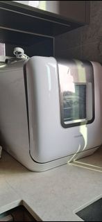 Toshiba 小型洗碗碟機