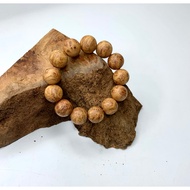 Nu Hoa Huyet Long Super Vip wooden ring (BH666) Sweet scent, unique twisted grain HAHANCO