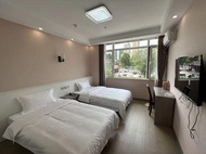 Yantai Tailian Business Hotel (Fuhai Road Yuhuayuan)