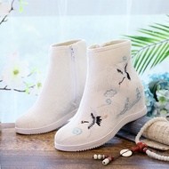[Zhongxin Embroidered Shoes 2] (Yunhe) Hanfu Shoes Ethnic Style Embroidered Shoes Inner Heightened Antique Hanfu Women Boots Female Students Dance Shoes.Aa1