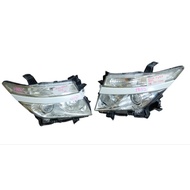 Original Japan (Used) Nissan Elgrand E52 Headlamp Headlight Lampu Depan Koito 100-23008 Left/Right 1