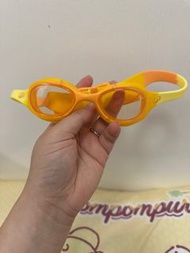 迪卡儂黃色 兒童泳鏡