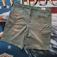 K76 Unionbay Waist 42 Hips 40 Length 23 Cargo Shorts