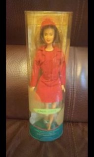 舊版：國泰空姐制服公仔1969至1974年