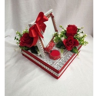 gubahan frame mas kahwin + bekas cincin ( red silver )