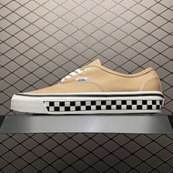 Vans Style 36