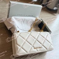 Free SF🚚Creamy🤍New Charles & Keith 斜孭袋Charles&Keith Crossbody Chain Bag CK Cross body Handbag 菱格油畫長夾