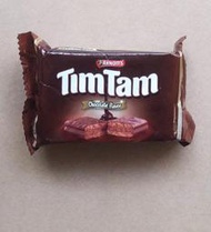 雅樂思Tim Tam 巧克力夾心餅乾 52克