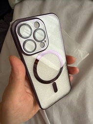 iPhone 14 Pro紫色保護套連mon 貼（保護埋鏡頭）
