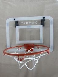 Tarmak 室內籃球框
