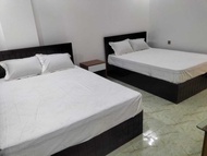 Seven View Airport Hotel