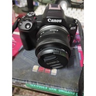 Canon R50 with 18-45mm lens