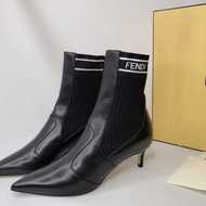 FENDI 全新LOGO襪靴中筒低跟靴