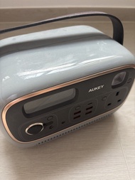 AUKEY 便攜式充電站
