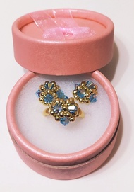 10k gold jewelry set with precious stones