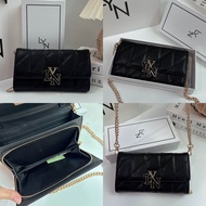 ครบสี 6 สี มีสายยาว NEW 2024 Lyn กระเป๋าสตางค์ ถือเป็นคลัชไดั  ขนาด  7.5 นิ้ว  สายถอดได้  อุปกรณ์  ป