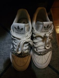 Adidas 波鞋