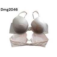 J Dmg2046 branded bra foam underwire bra Rijeck stain size 38B