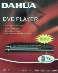 DAHUA DVD  播放機  ,  幾乎全新，功能正常，細細部都幾慳位，大概長10 闊9  厚1.5 寸。  無遙控，無盒。產品己經清潔消毒處理好。