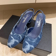Chanel牛仔低跟涼鞋