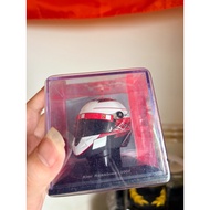 Brand New Kimi Ferrari F2007 F1 Ferrari Fleet Helmet Model 2007 Helm 1: 5 Spark