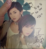 Twins《Touch of Love》CD 簽名版