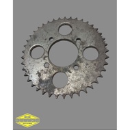 Rear gear SUZUKI ts100 ts duster nos new old stock old stock