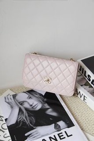 ❤️門市現貨❤️ 全新Brand New Chanel Trendy Woc Light Pink GHW Lambskin