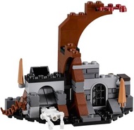 LEGO The Hobbit 79015 Dol Guldur fortress section with skeleton only 淨堡壘部分場景連骷髏人仔1隻 (全新 未砌 不連其他人仔及其武