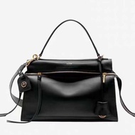 24 Style R66 Box Bag