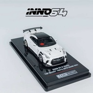 INNO 1:64ชุดของเล่น R35 Salon2021รถยนต์จากโตเกียวรถโลหะผสมสีขาว GTR